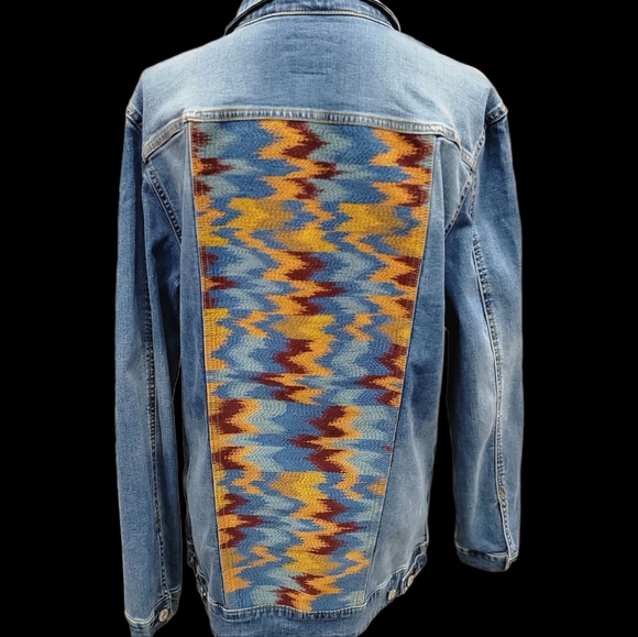 LuLaRoe Jackets & Blazers - LuLaRoe Women's Blue Jean Jacket XL Used